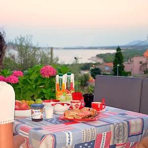  Bed and breakfast Cara'a Mare